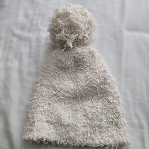 Lemon Fluffy Cream Hat